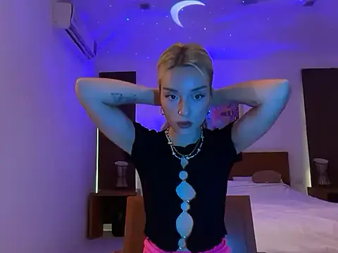 SirenaBelle online show from October 15, 9:42 am