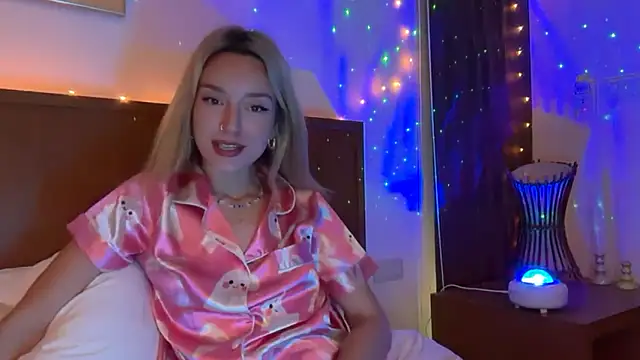 SirenaBelle online show from November 22, 12:42 am