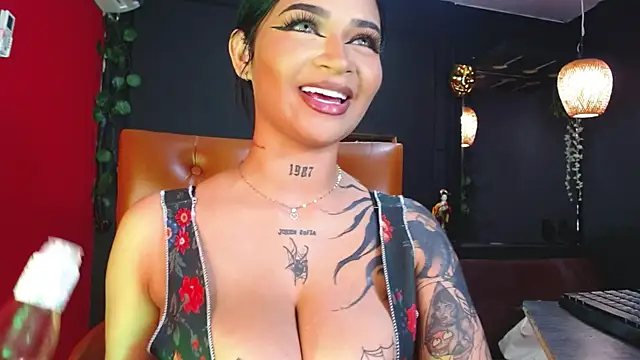 aitanarus online show from February 8, 6:12 pm