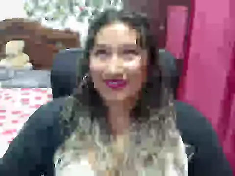 Snapshot of EmilyLove1014 chatting on January 8, 2:57 am EmilyLove1014 online show from January 8, 2:57 am