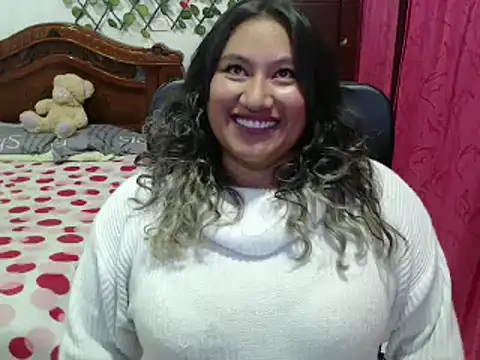 Snapshot of EmilyLove1014 chatting on January 10, 1:42 am EmilyLove1014 online show from January 10, 1:42 am