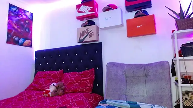 king  Black online show from December 24, 4:30 pm