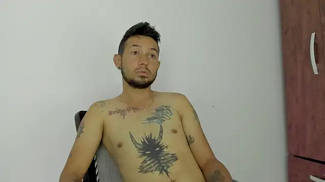 Bad Couple 1 online show from March 11, 10:21 am