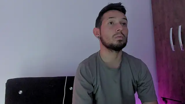 Bad Couple 1 online show from March 20, 10:58 pm