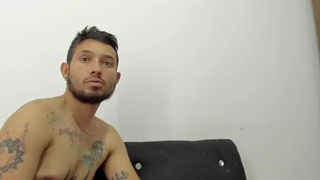 Bad Couple 1 online show from March 22, 1:58 pm