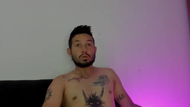 Bad Couple 1 online show from March 27, 12:16 pm