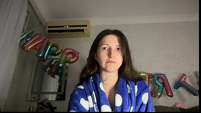 Snapshot of daddyandmyprincess chatting on October 27, 9:30 pm daddyandmyprincess online show from October 27, 9:30 pm