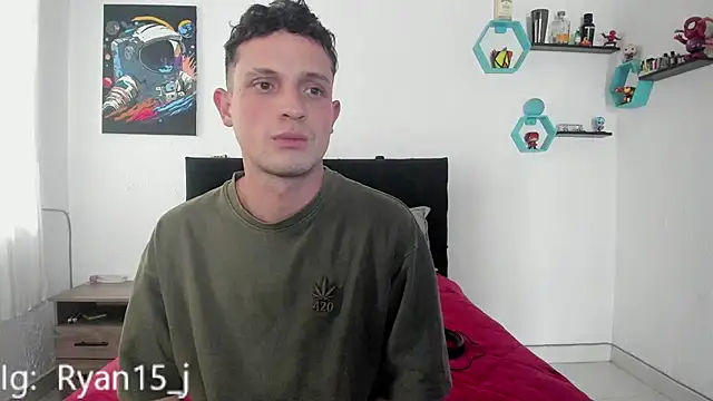 Snapshot of RyanHorseman chatting on March 16, 8:54 pm RyanHorseman online show from March 16, 8:54 pm