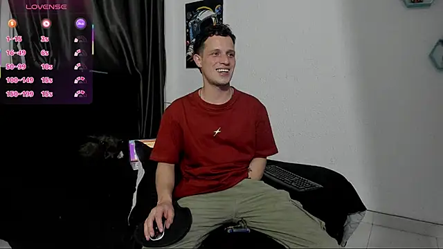 Snapshot of RyanHorseman chatting on November 15, 3:04 am RyanHorseman online show from November 15, 3:04 am