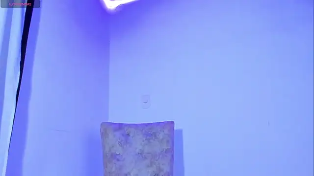 Camila Coxx online show from February 19, 4:55 am