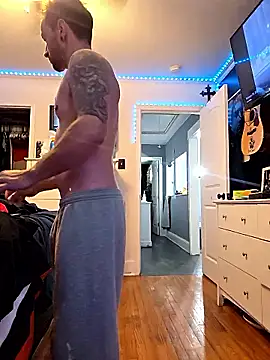 Twin2222 online show from February 10, 2:04 am