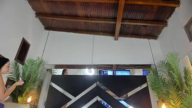 emily-fox online show from October 15, 10:48 am