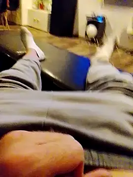 Geniusxl online show from October 29, 8:21 pm