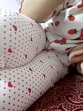 Bombamom online show from March 13, 5:19 pm