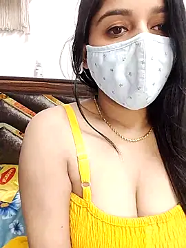 Snapshot of Gloie4u chatting on March 4, 5:45 pm Gloie4u online show from March 4, 5:45 pm