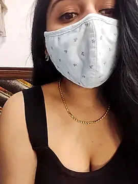 Snapshot of Gloie4u chatting on March 6, 6:16 pm Gloie4u online show from March 6, 6:16 pm