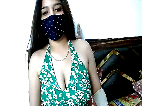 Gloie4u online show from April 14, 6:58 pm