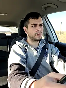 Snapshot of hornny1995 chatting on January 12, 11:07 am hornny1995 online show from January 12, 11:07 am