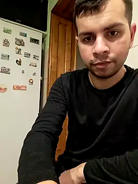 Snapshot of hornny1995 chatting on January 22, 9:32 pm hornny1995 online show from January 22, 9:32 pm