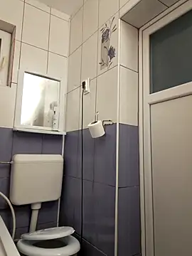 Snapshot of hornny1995 chatting on January 25, 3:52 pm hornny1995 online show from January 25, 3:52 pm