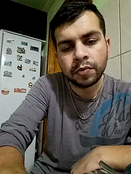 Snapshot of hornny1995 chatting on January 31, 9:16 pm hornny1995 online show from January 31, 9:16 pm