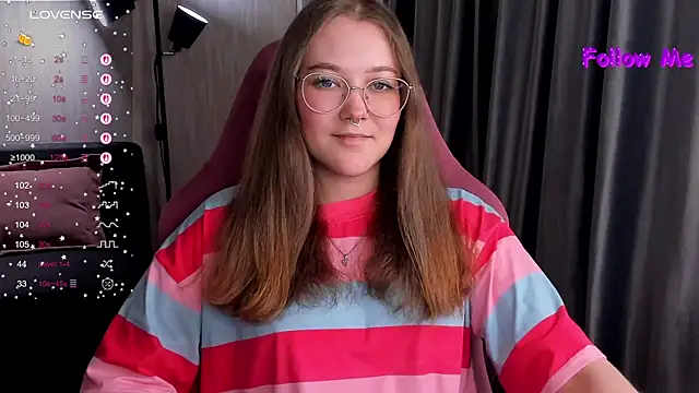 bunny bubble online show from December 3, 10:52 pm