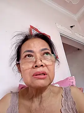 Snapshot of Hotestlove chatting on September 29, 1:33 am Hotestlove online show from September 29, 1:33 am