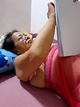 Snapshot of Hotestlove chatting on September 29, 2:22 pm Hotestlove online show from September 29, 2:22 pm