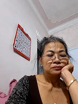 Snapshot of Hotestlove chatting on October 14, 1:34 pm Hotestlove online show from October 14, 1:34 pm