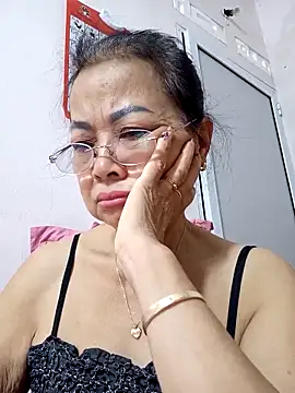 Snapshot of Hotestlove chatting on October 15, 10:21 pm Hotestlove online show from October 15, 10:21 pm