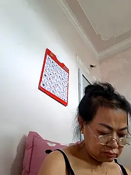 Snapshot of Hotestlove chatting on October 26, 4:07 am Hotestlove online show from October 26, 4:07 am