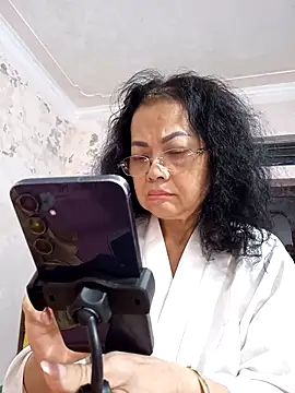 Snapshot of Hotestlove chatting on November 1, 2:52 pm Hotestlove online show from November 1, 2:52 pm