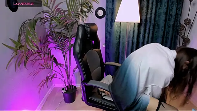 Will Will  online show from October 25, 7:05 am