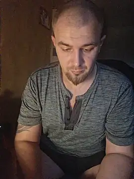 Foxyshaved online show from October 6, 4:54 am