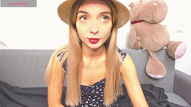 Snapshot of _ellen_meow_ chatting on December 8, 5:33 pm  ellen meow  online show from December 8, 5:33 pm