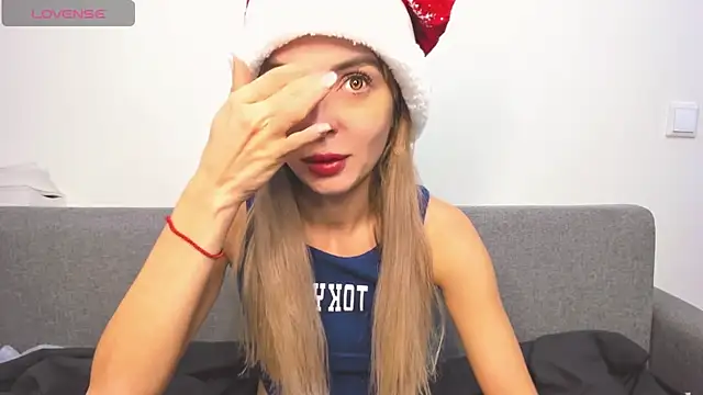 Snapshot of _ellen_meow_ chatting on December 20, 9:00 am  ellen meow  online show from December 20, 9:00 am