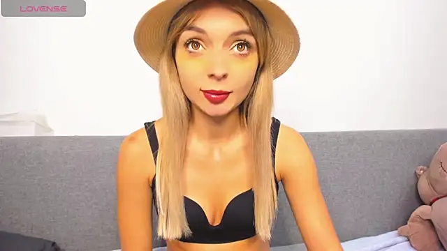 Snapshot of _ellen_meow_ chatting on March 12, 11:12 pm  ellen meow  online show from March 12, 11:12 pm