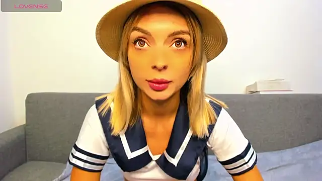 Snapshot of _ellen_meow_ chatting on October 10, 9:47 pm  ellen meow  online show from October 10, 9:47 pm