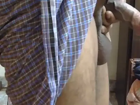 Snapshot of tamil_bestie chatting on October 29, 2:58 am tamil bestie online show from October 29, 2:58 am