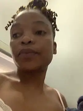 slimcateee online show from January 25, 4:56 am