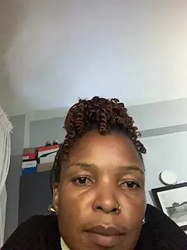 slimcateee online show from February 2, 6:20 pm
