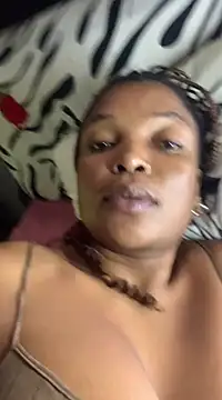 slimcateee online show from February 17, 11:23 am