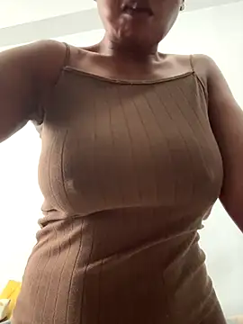 slimcateee online show from September 29, 8:19 am