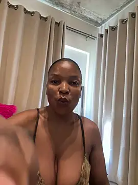 slimcateee online show from May 13, 9:06 am
