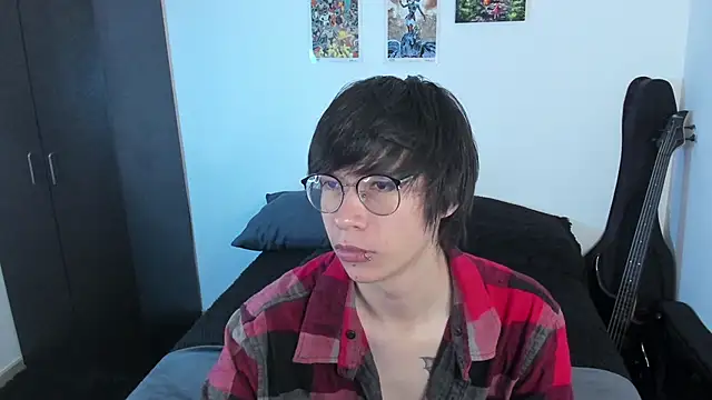 Snapshot of Aventure_Twinks chatting on June 5, 10:48 pm Aventure Twinks online show from June 5, 10:48 pm