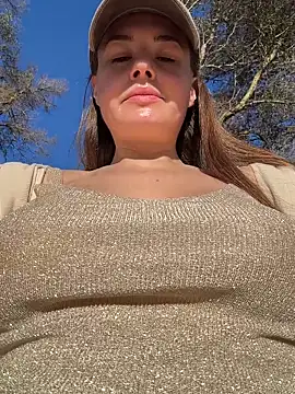 MadCat97 online show from March 16, 8:40 am