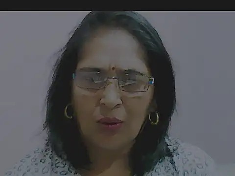 sexy69hotmum online show from February 25, 7:14 pm