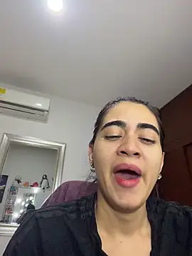 ZarahEvans online show from February 7, 10:02 pm