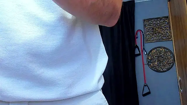 Snapshot of AndrewDiaz chatting on March 20, 5:12 am AndrewDiaz online show from March 20, 5:12 am