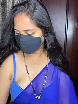 Snapshot of kannadatelugugirl chatting on April 6, 12:19 am kannadatelugugirl online show from April 6, 12:19 am